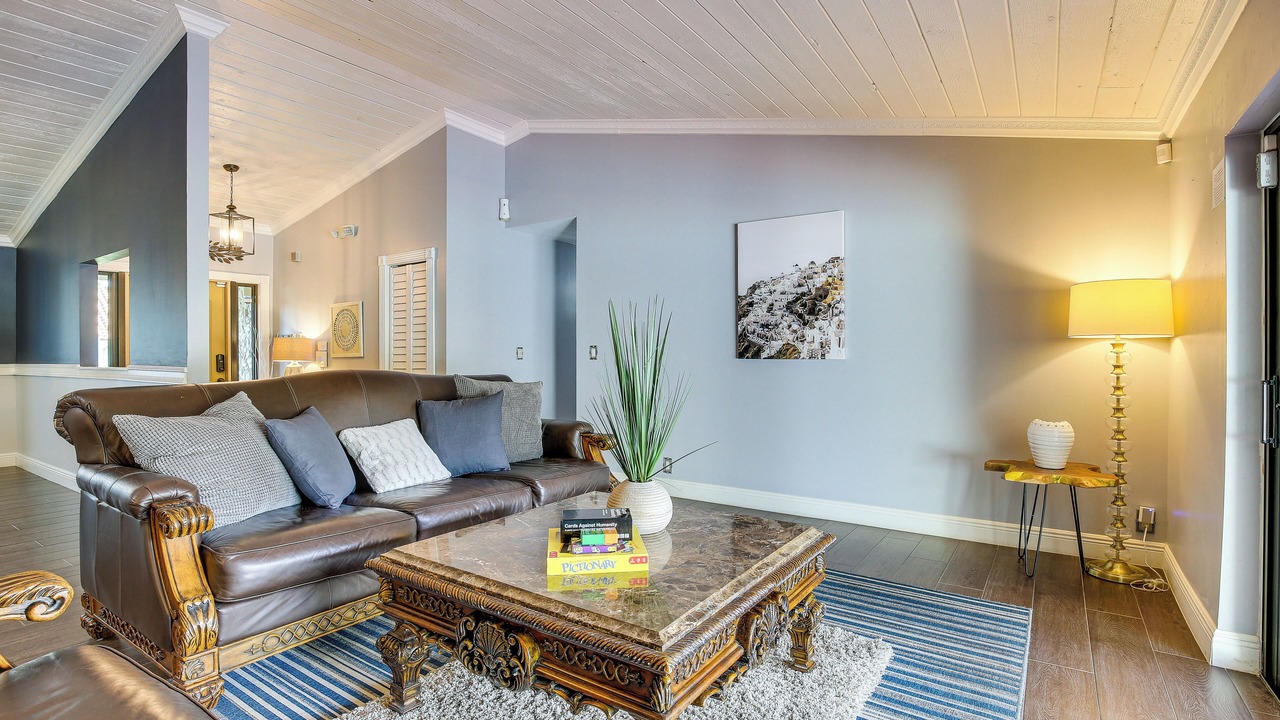 Photo of Livingroom in Coral Springs