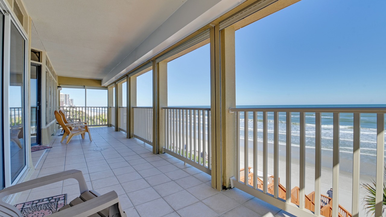 Photo of Patio Balcony in Wilbur-By-The-Sea
