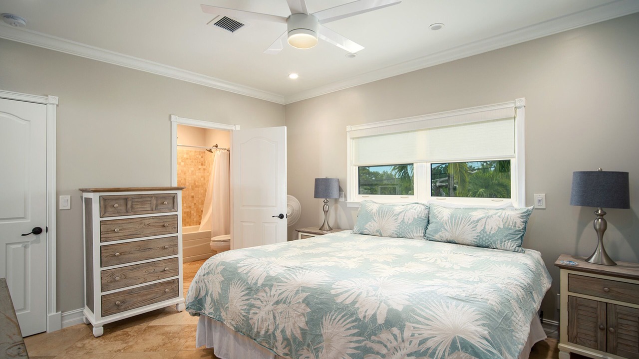 Photo of Bedroom in Big Pine Key