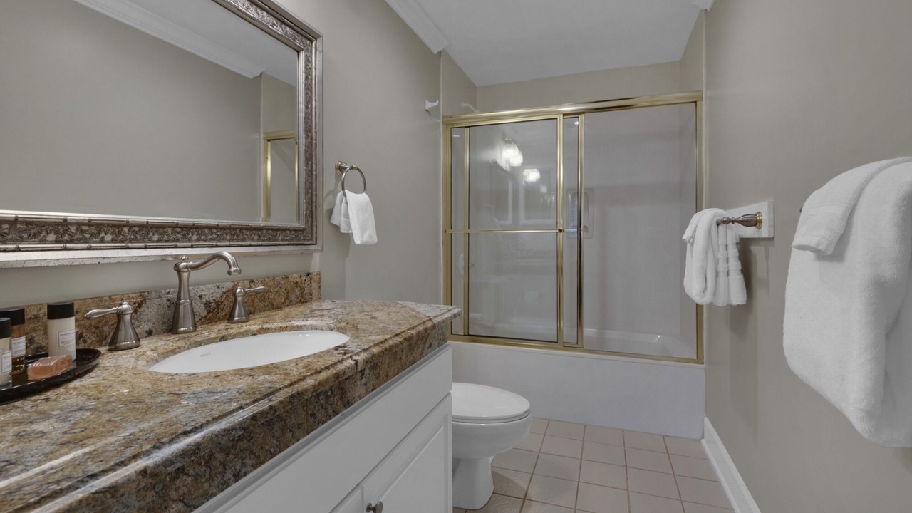Photo of Bathroom in Navarre Beach