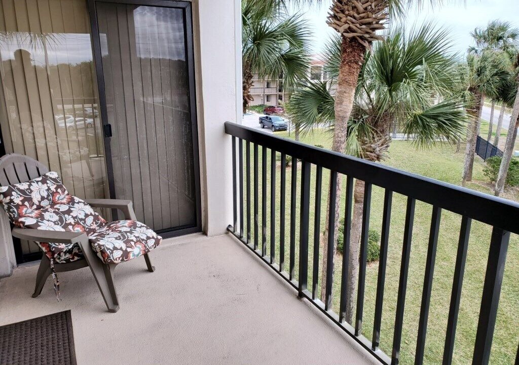 Photo of Patio Balcony in Butler Beach