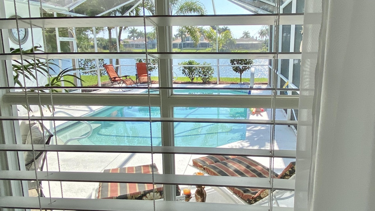 Photo of Outdoor in Pelican