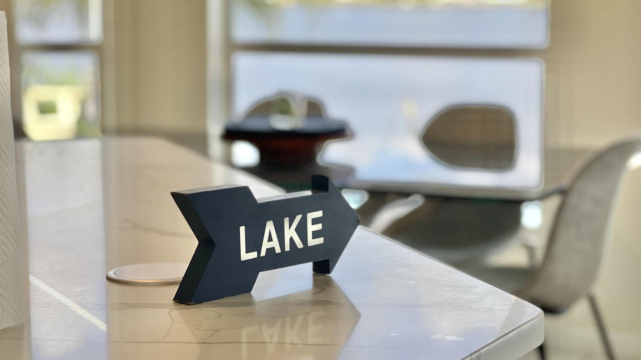 Photo of Others in Eight Lakes