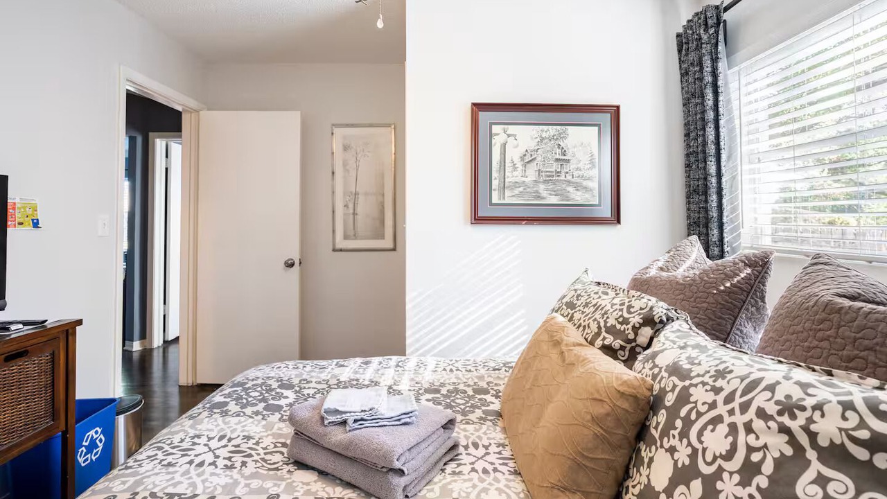 Photo of Bedroom in Disston Heights