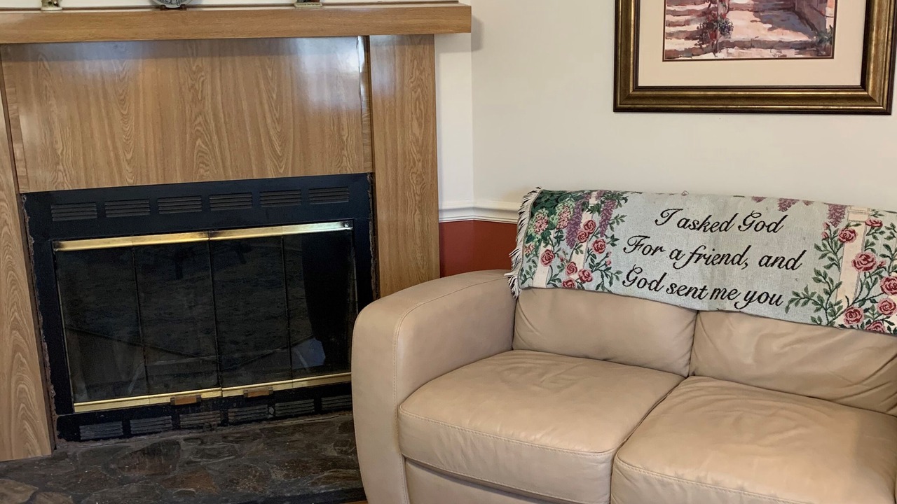 Photo of Livingroom in Tallahassee