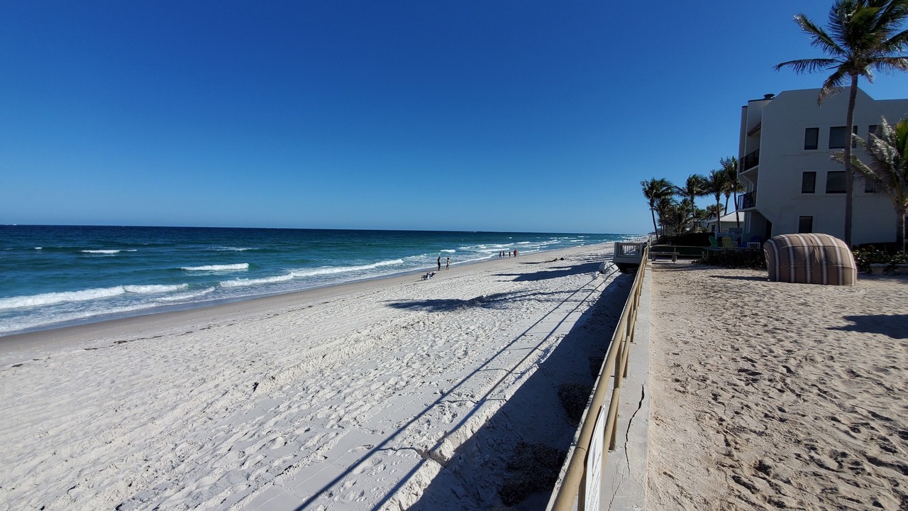 Photo of Others in Hillsboro Beach