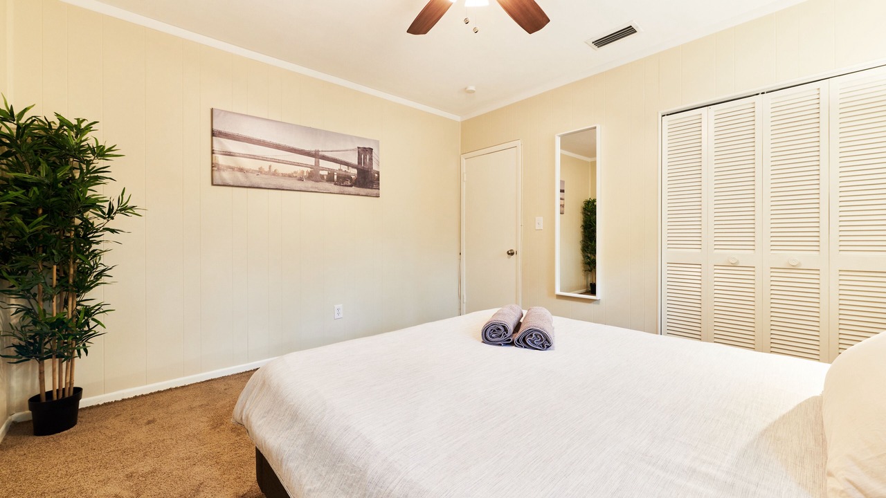 Photo of Bedroom in Seybold