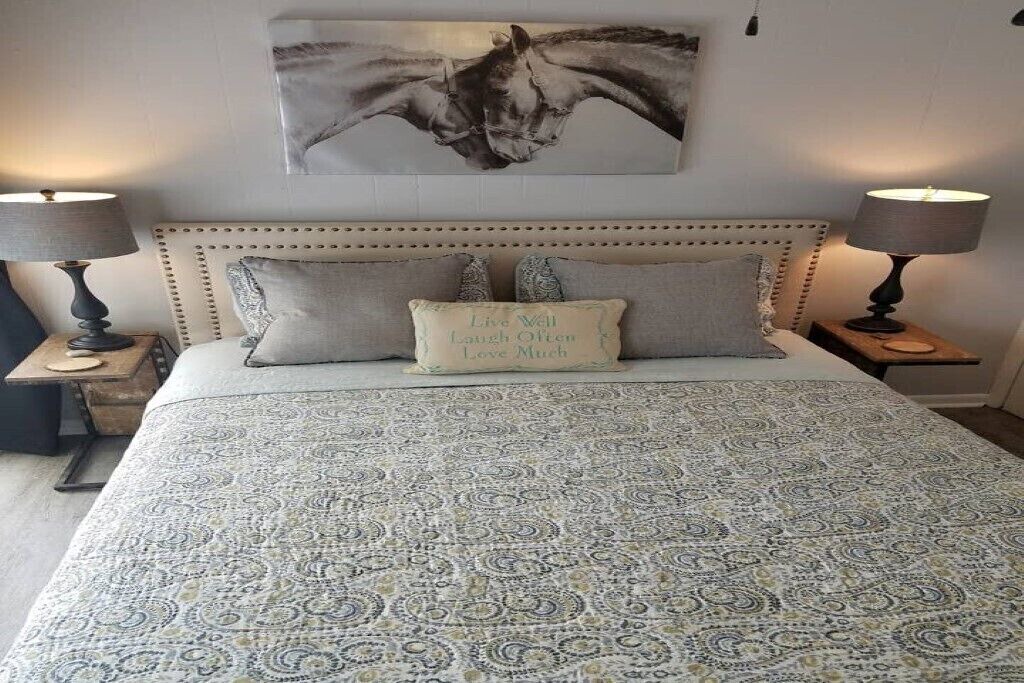 Photo of Bedroom in Tallahassee