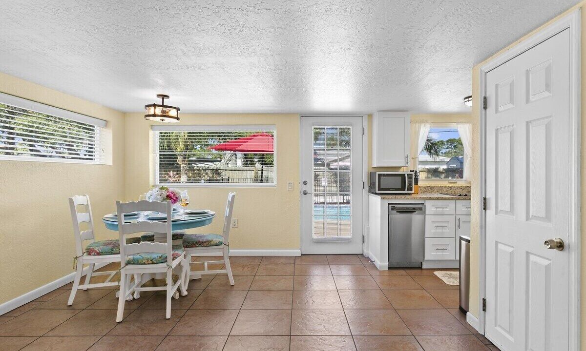 Photo of Bedroom in Arlington Park