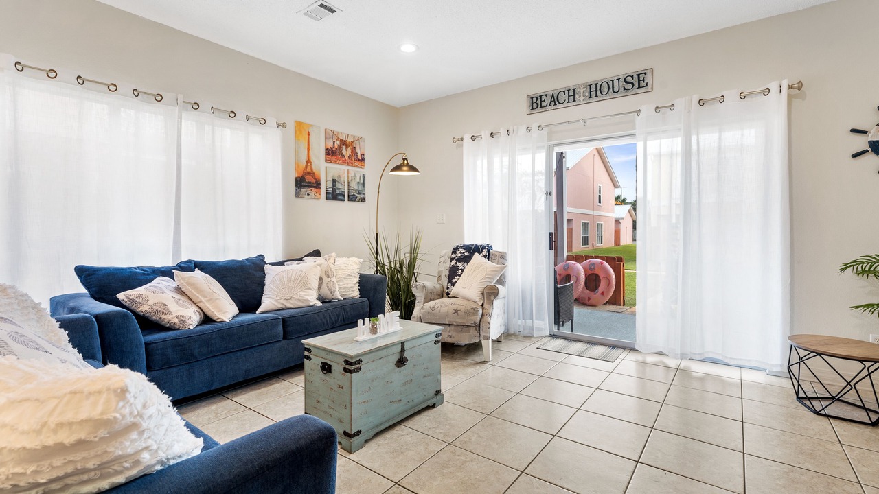 Photo of Livingroom in Miramar Beach