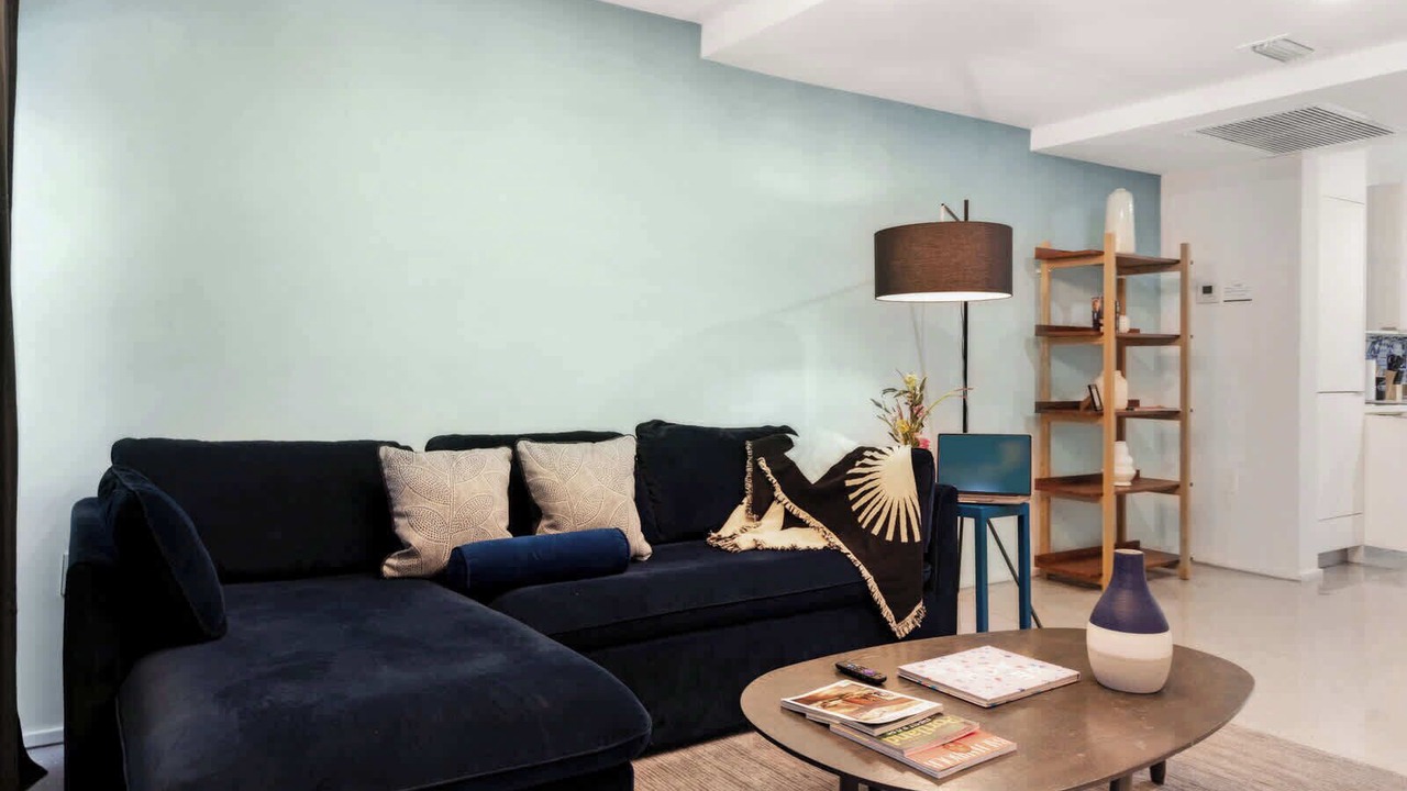Photo of Livingroom in South Pointe