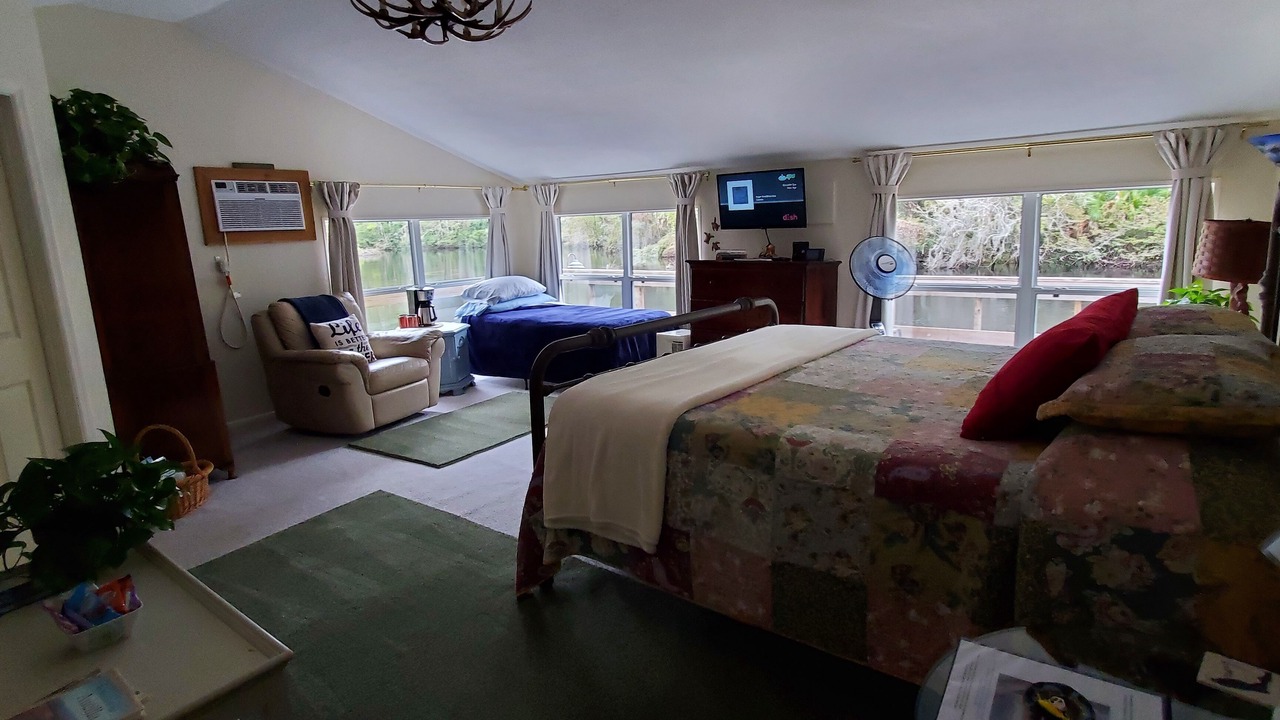 Photo of Bedroom in Perry