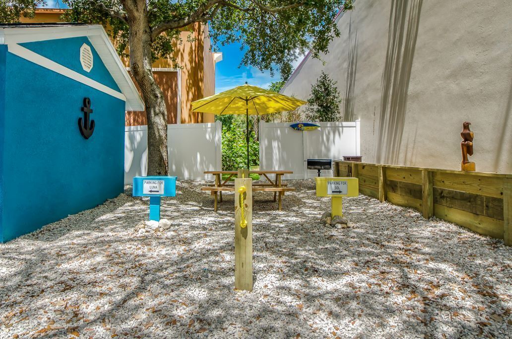 Photo of Outdoor in Independence Square