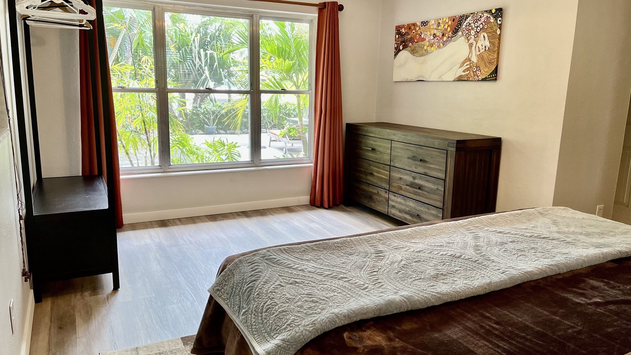 Photo of Bedroom in Coquina Key