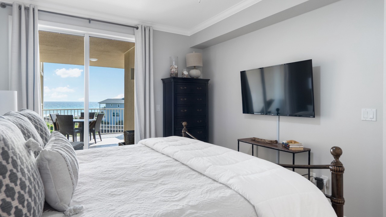Photo of Bedroom in Santa Rosa Beach