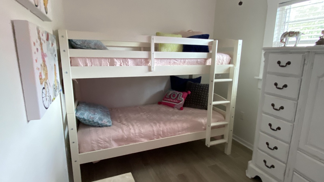 Photo of Bedroom in Westside