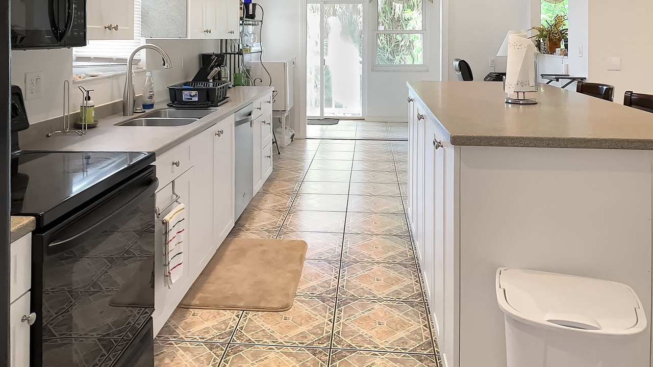 Photo of Kitchen in Pine Island Center