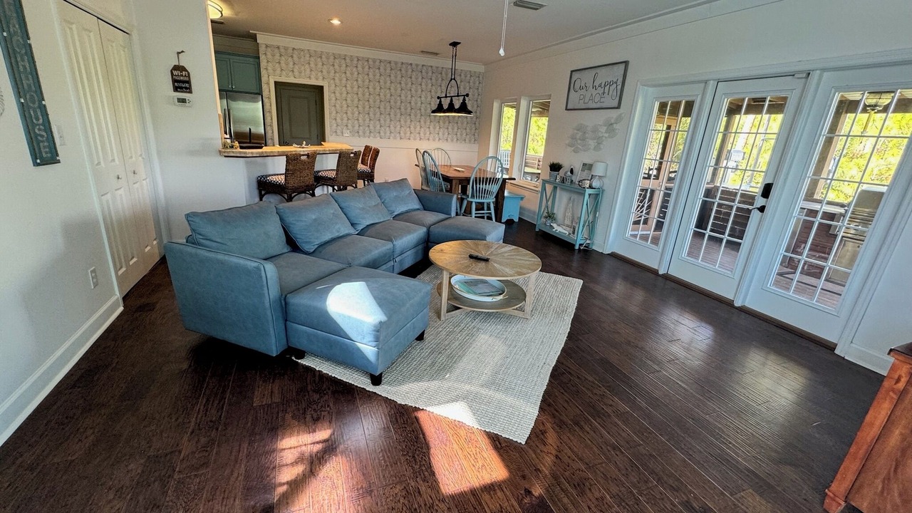 Photo of Livingroom in Alligator Point