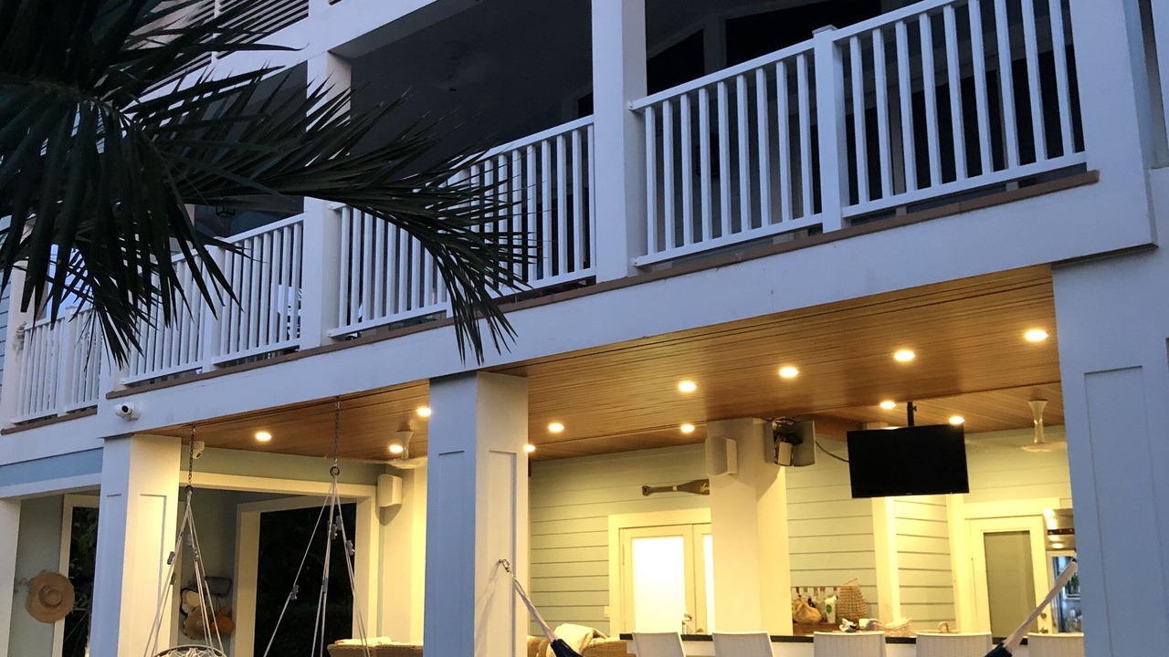 Photo of Outdoor in Venetian Shores