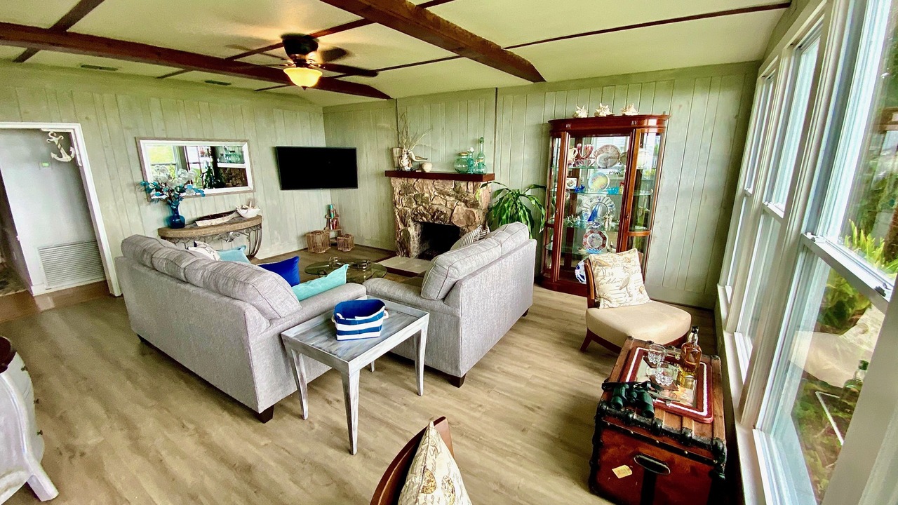 Photo of Livingroom in Safety Harbor
