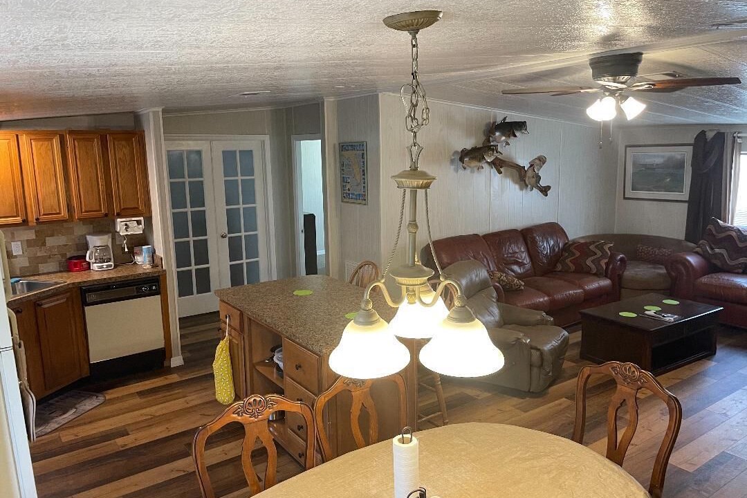 Photo of Livingroom in Okeechobee