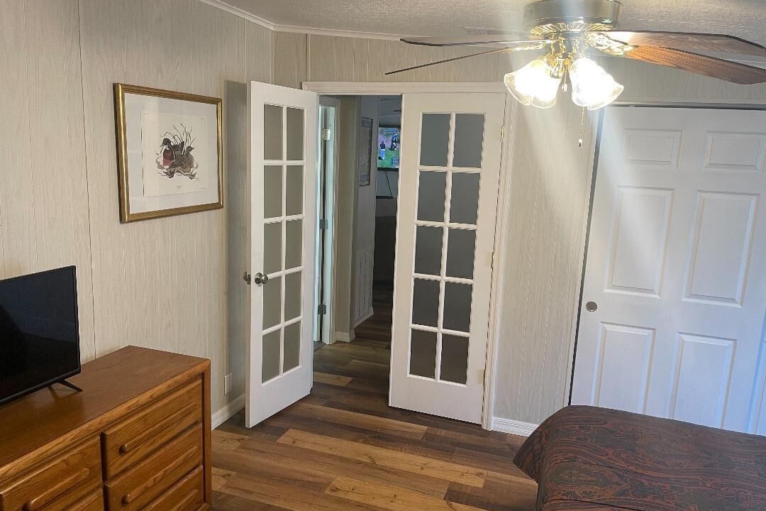 Photo of Bedroom in Okeechobee