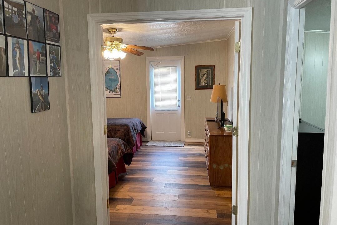 Photo of Bedroom in Okeechobee