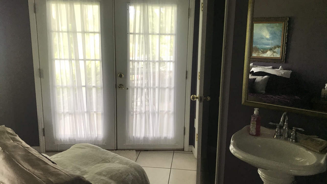 Photo of Bedroom in Forest City