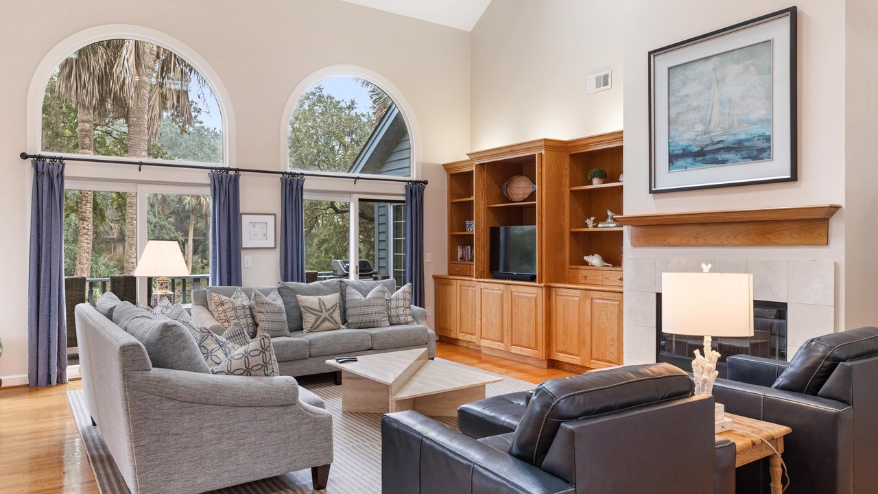 Photo of Livingroom in Vanderhorst Plantation