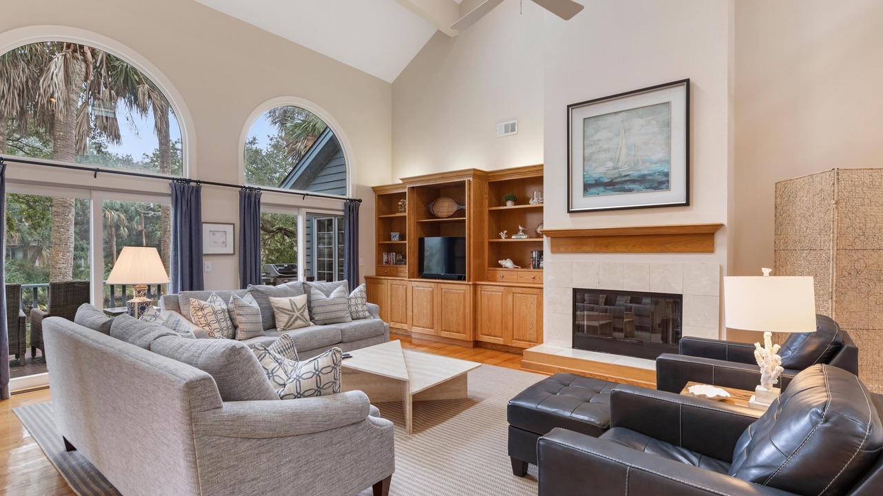 Photo of Livingroom in Vanderhorst Plantation