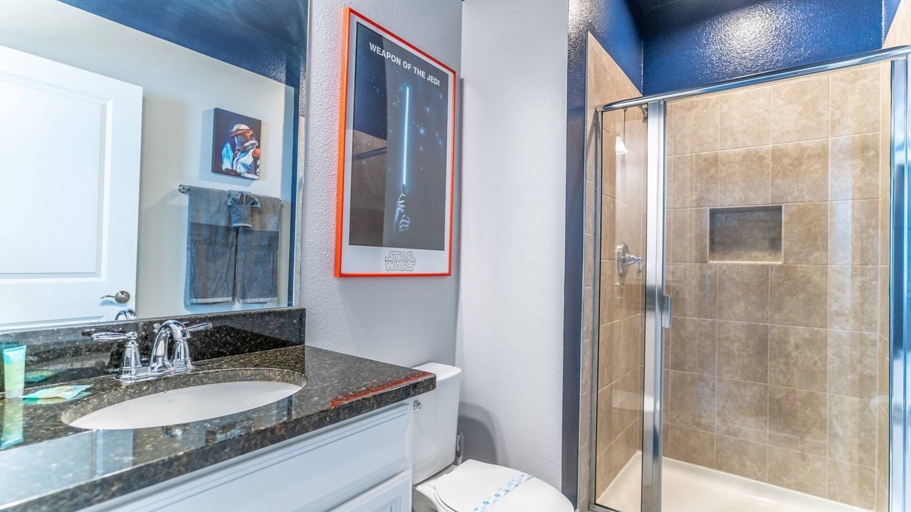 Photo of Bathroom in Davenport