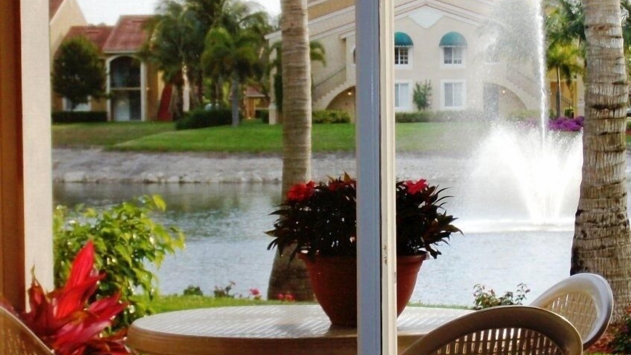 Photo of Outdoor in Old Naples