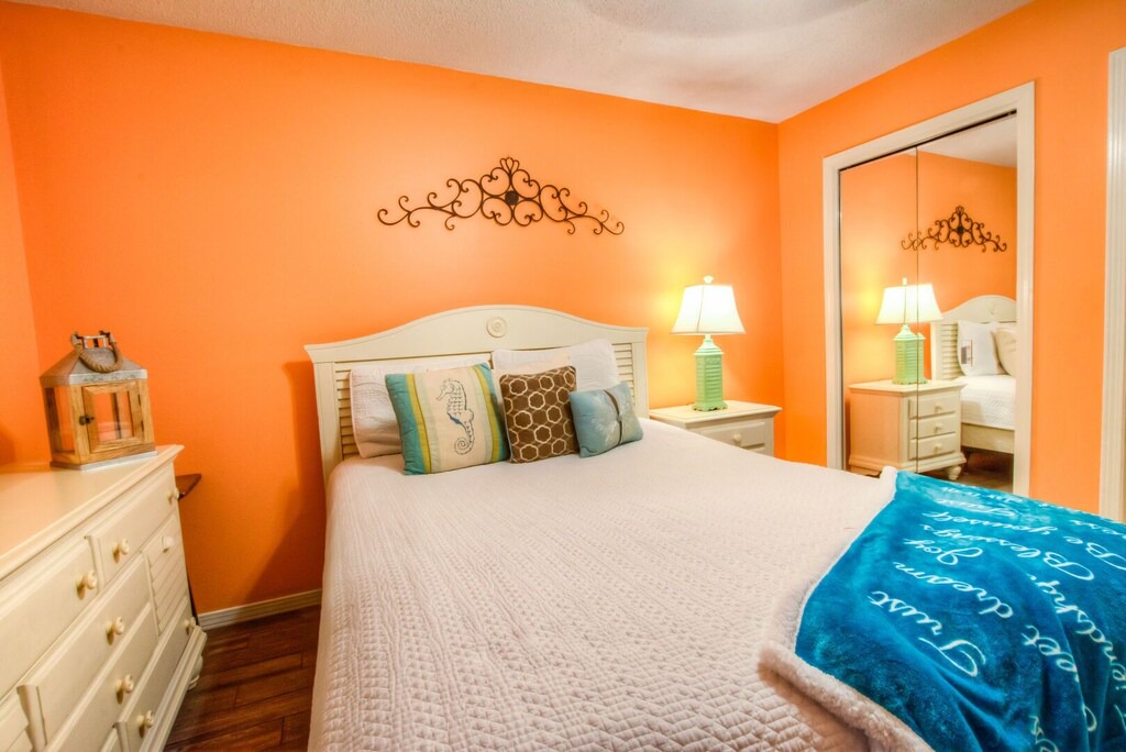 Photo of Bedroom in Gulf Lagoon Beach
