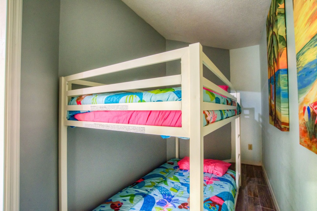 Photo of Bedroom in Gulf Lagoon Beach