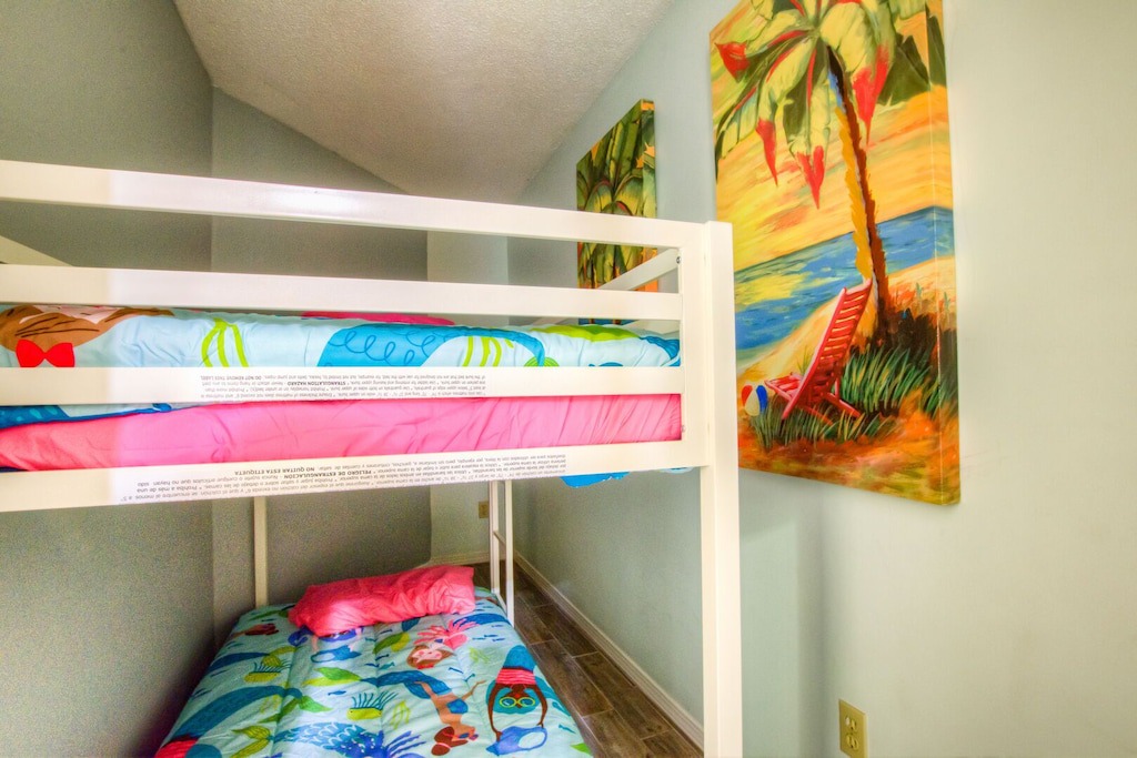 Photo of Bedroom in Gulf Lagoon Beach