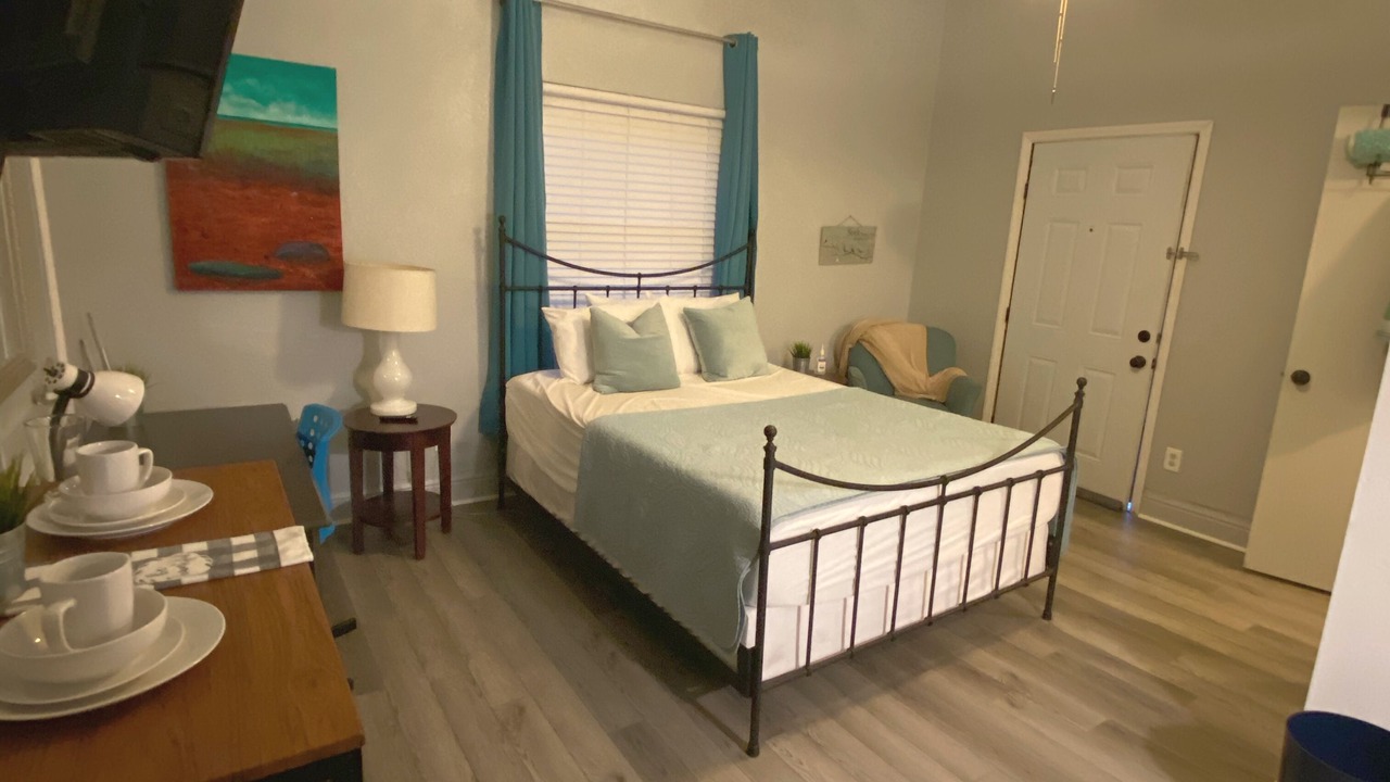 Photo of Bedroom in Tampa Heights