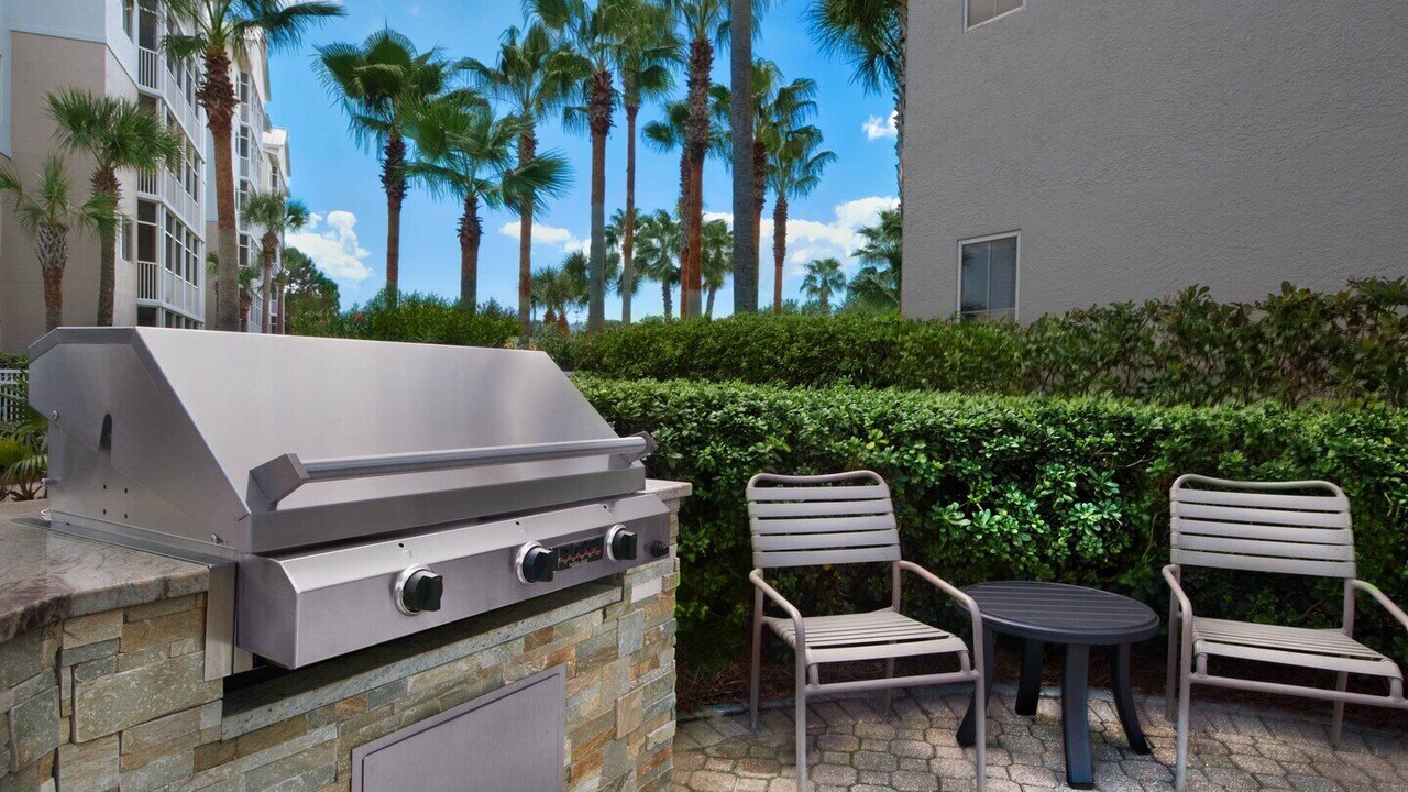 Photo of Patio Balcony in Upper Grand Lagoon