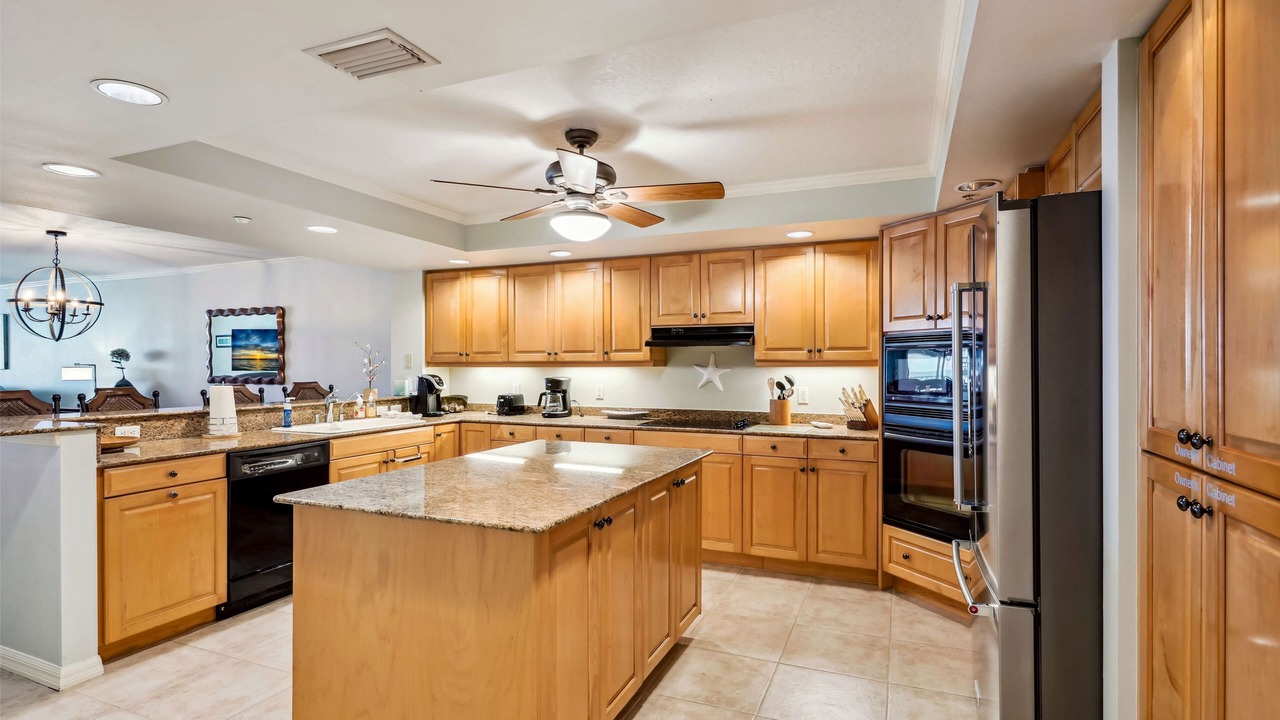 Photo of Kitchen in Redington Beach