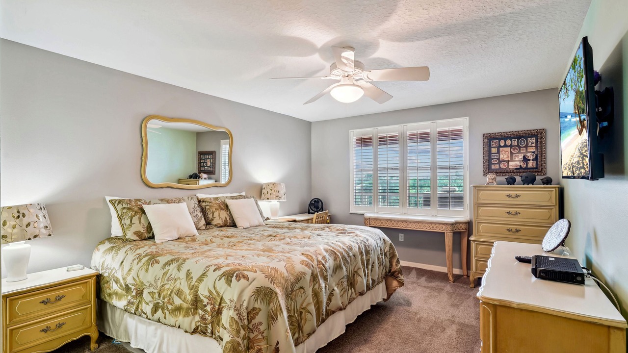 Photo of Bedroom in Redington Beach