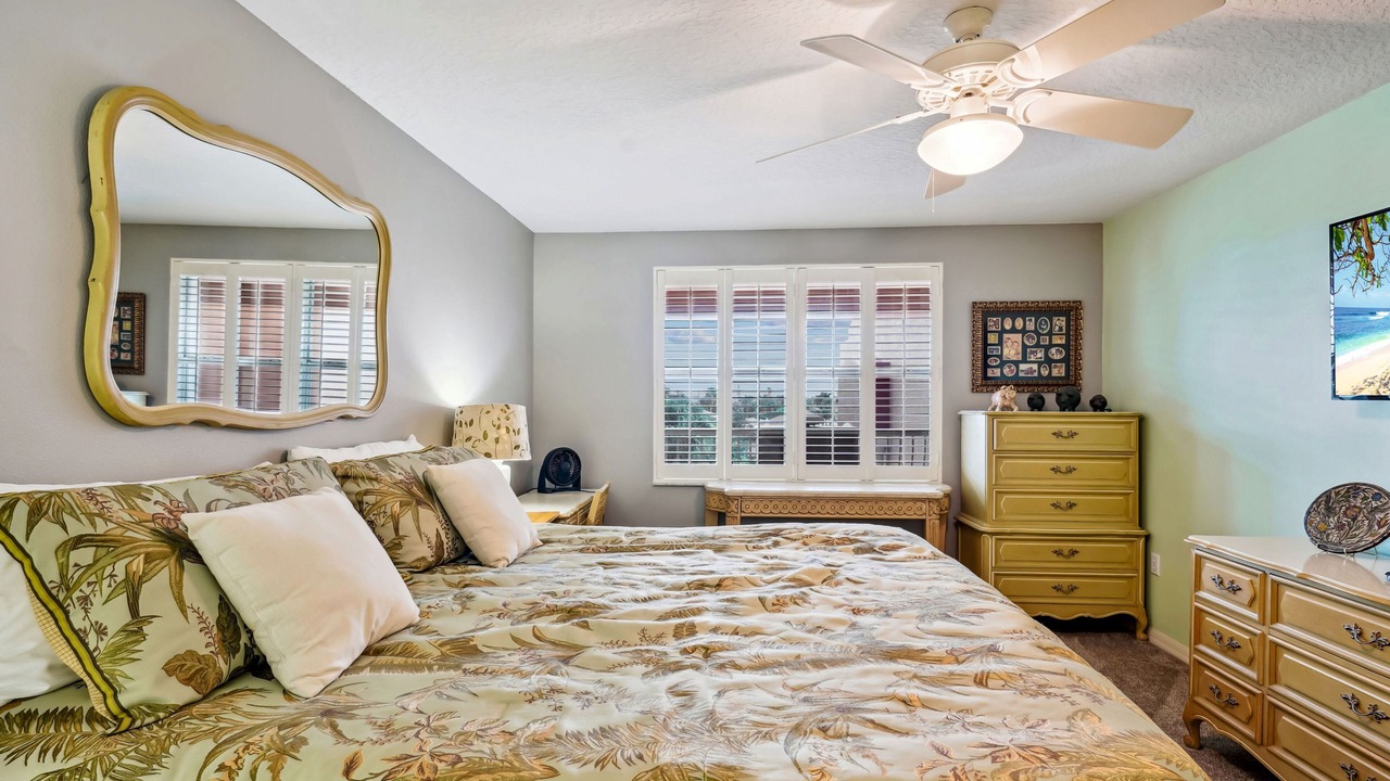 Photo of Bedroom in Redington Beach