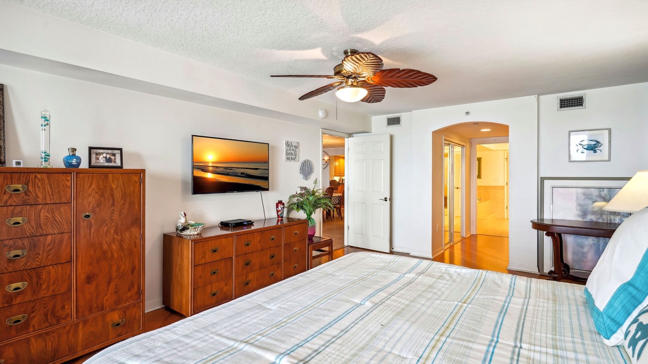 Photo of Bedroom in Redington Beach