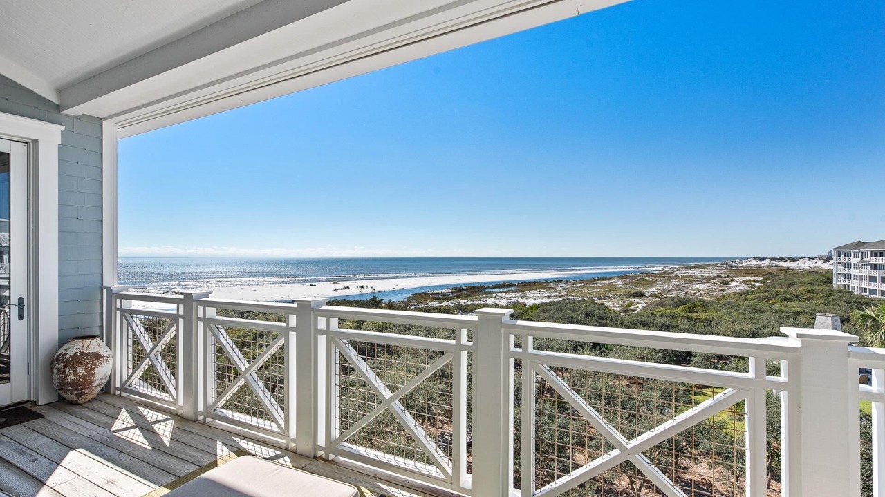 Photo of Patio Balcony in WaterSound Beach