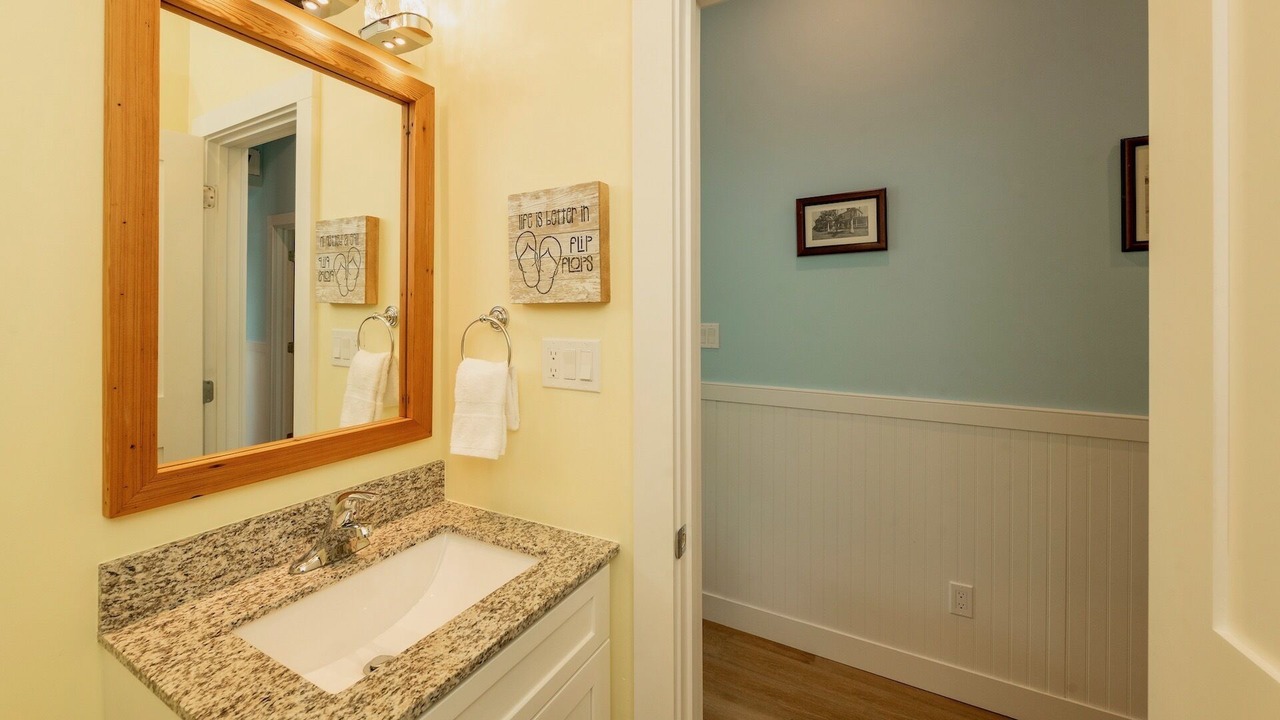 Photo of Bedroom in Midtown