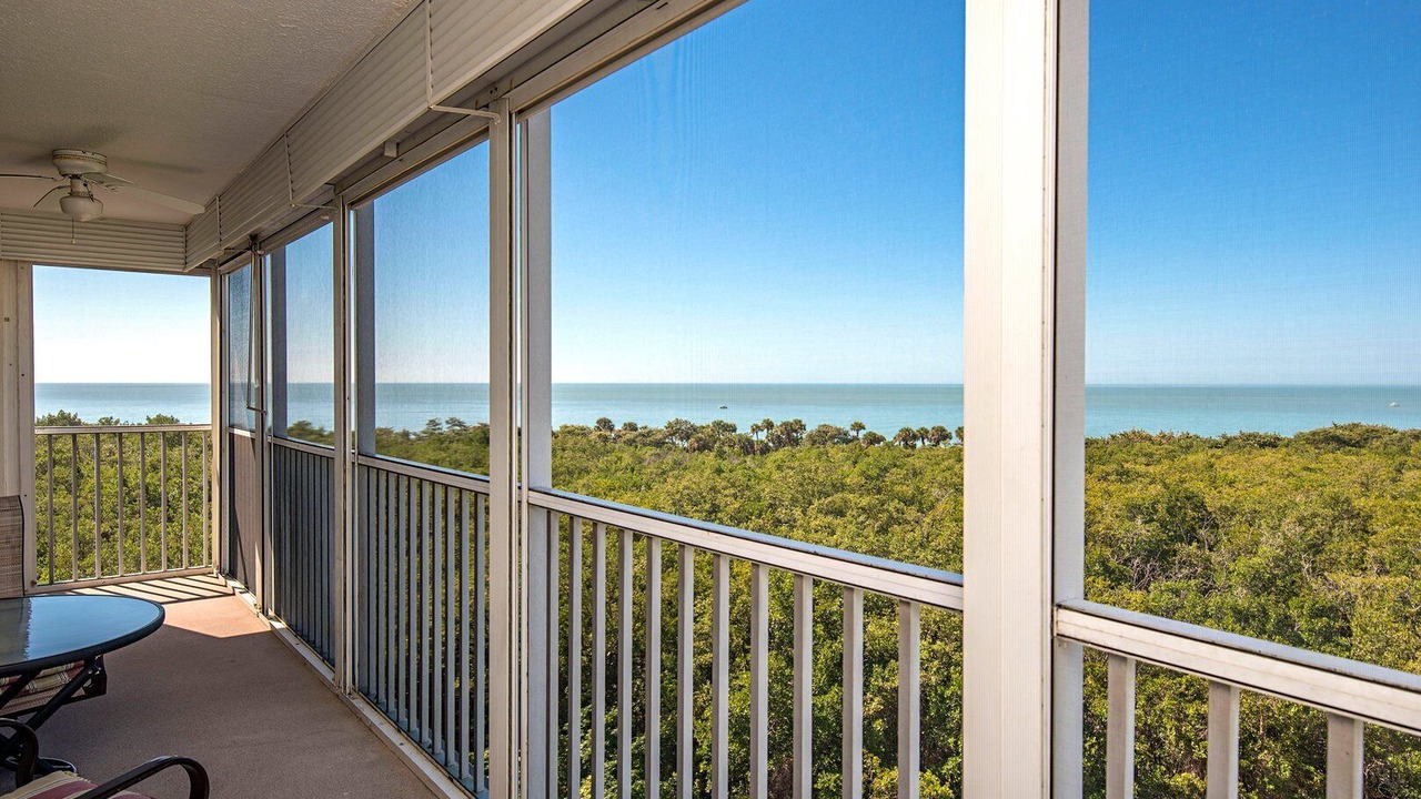 Photo of Outdoor in Vanderbilt Beach