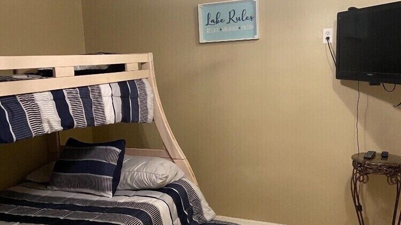 Photo of Bedroom in Placid Lakes
