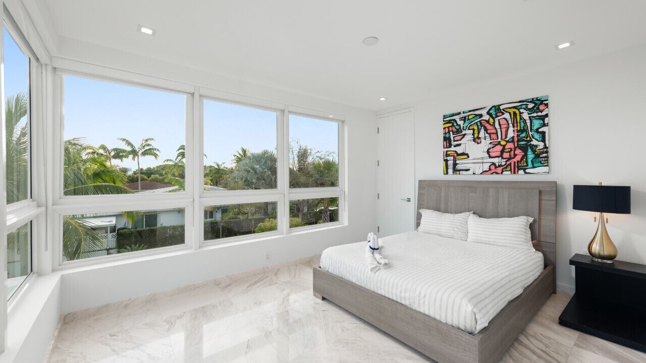 Photo of Bedroom in Venetian Islands