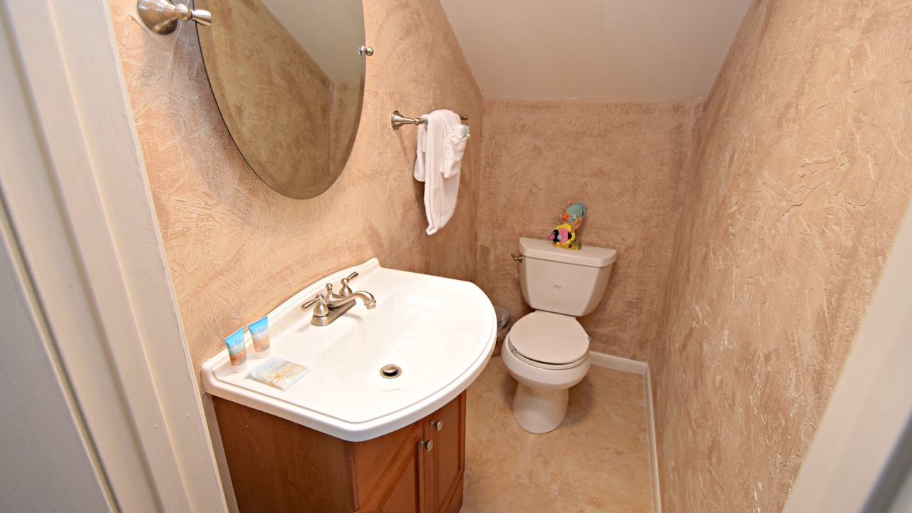 Photo of Bathroom in Ono Island