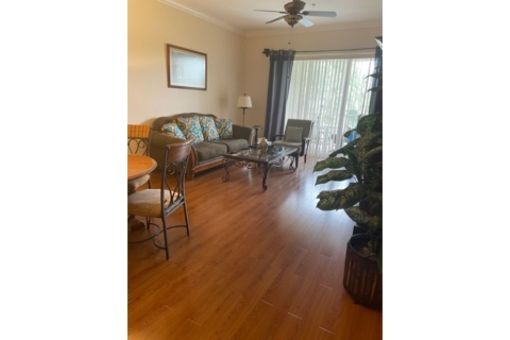 Photo of Livingroom in Naples