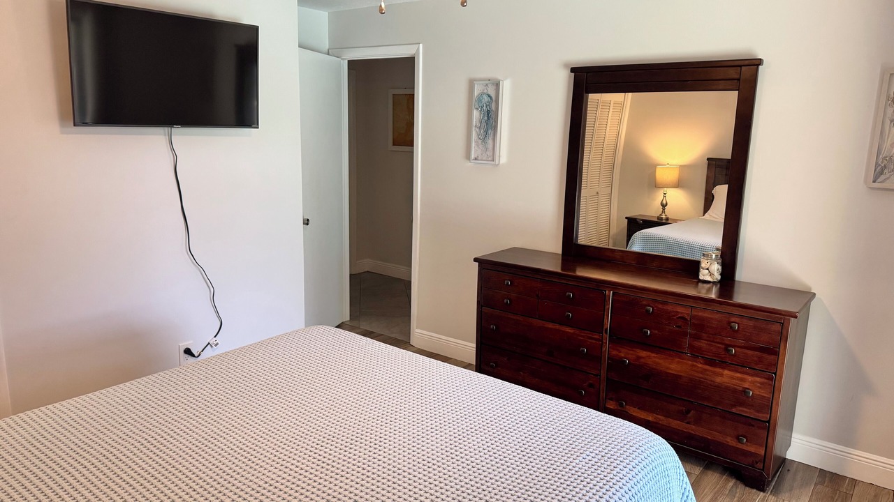 Photo of Bedroom in Westlake Village