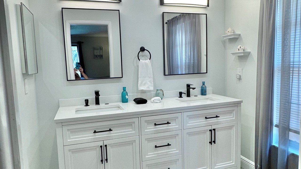 Photo of Bathroom in Westlake Village
